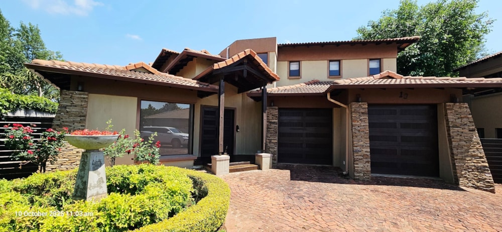 Security estate home for sale in Midstream Estate - CN1717537 Security estate home for sale in Midstream Estate - CN1717537