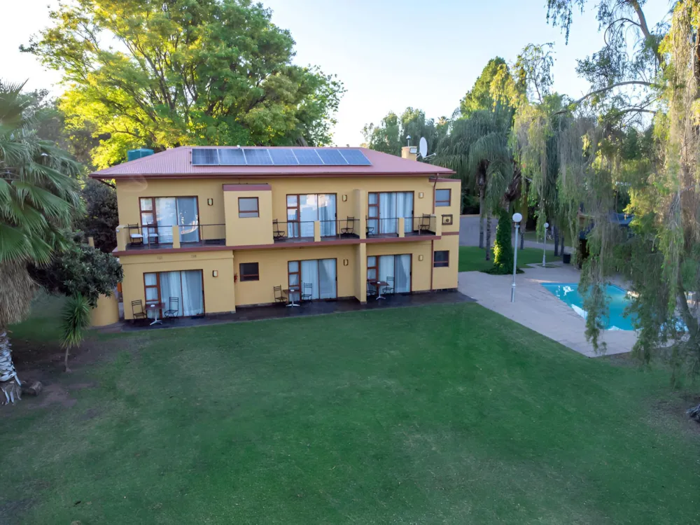 Guesthouse for sale in Middelpos - 1KAH1717525 Guesthouse for sale in Middelpos - 1KAH1717525