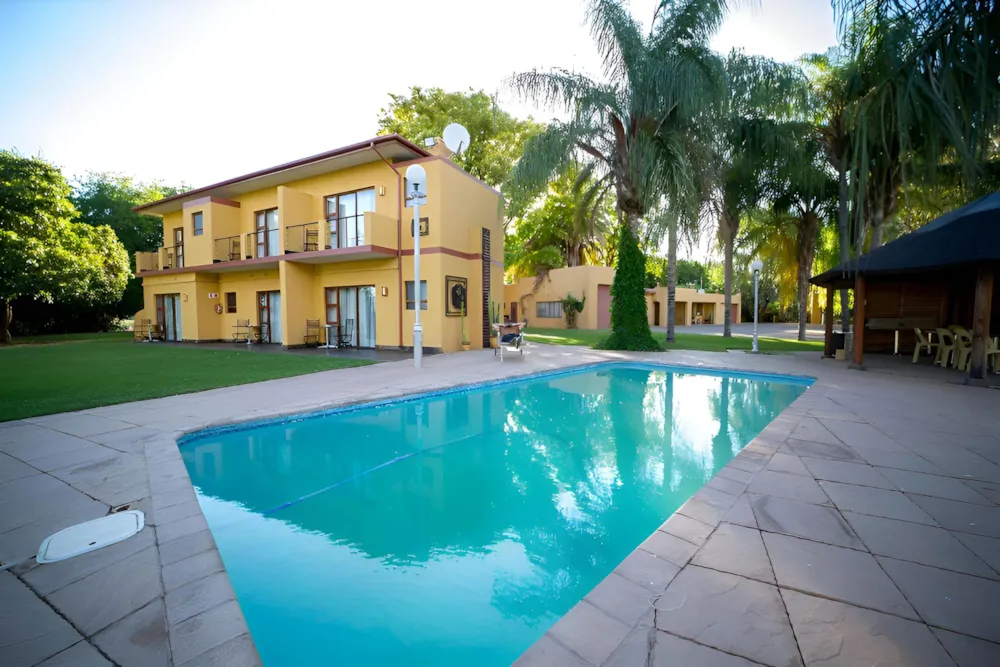 Guesthouse for sale in Middelpos - 1KAH1717525 Guesthouse for sale in Middelpos - 1KAH1717525