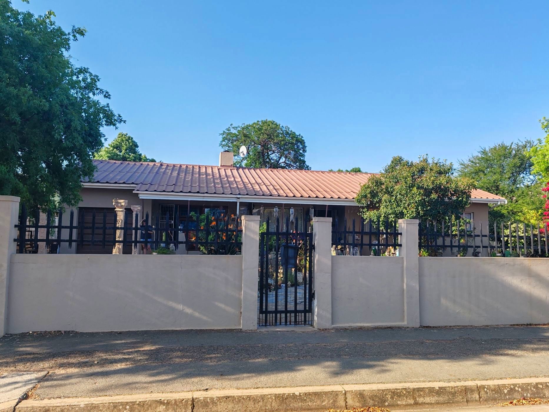 House for sale in Wesbank, Oudtshoorn - 1OU1719010