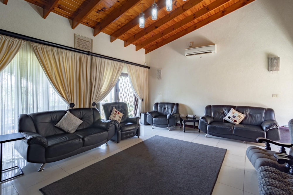 House for sale in Reservoir Hills - 1WP1717529 House for sale in Reservoir Hills - 1WP1717529