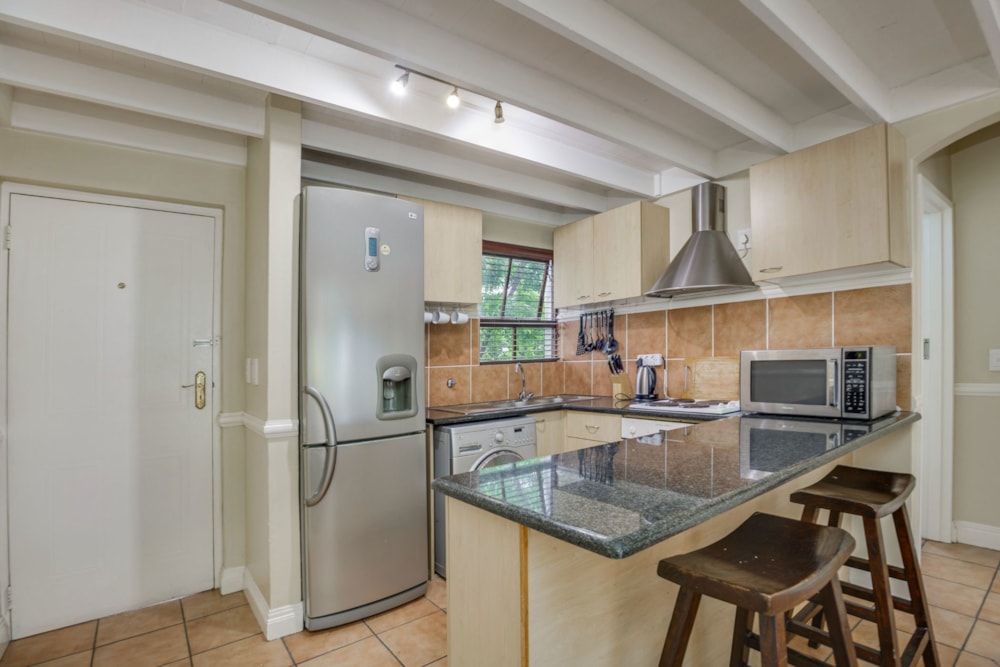 Apartment for sale in Saxonwold - HP1717742 Apartment for sale in Saxonwold - HP1717742