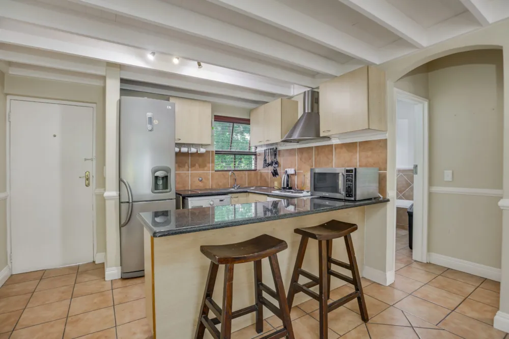 Apartment sold in Saxonwold - HP1717742 Apartment sold in Saxonwold - HP1717742