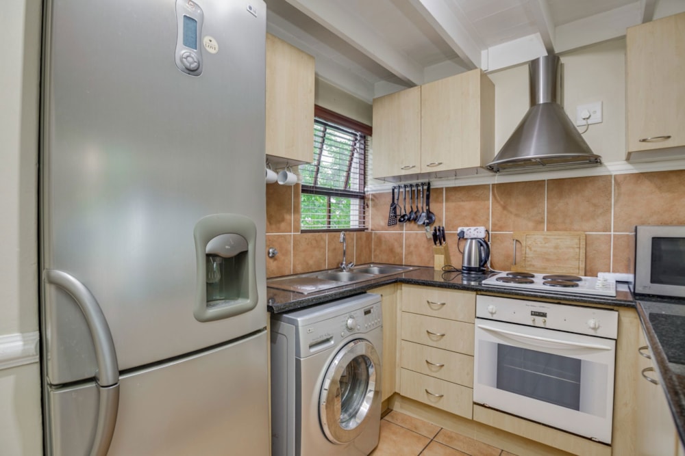 Apartment for sale in Saxonwold - HP1717742 Apartment for sale in Saxonwold - HP1717742