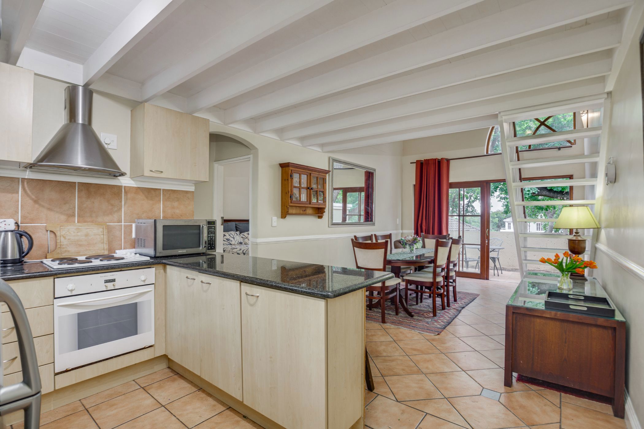 Apartment for sale in Saxonwold - HP1717742