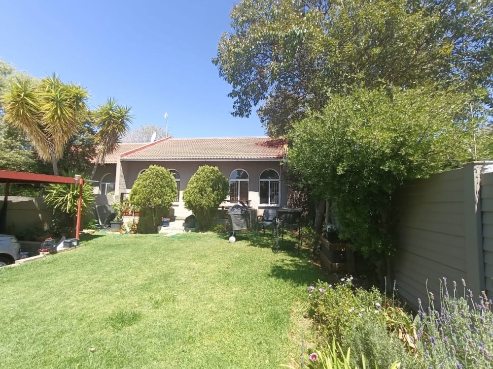 Townhouse let in Langenhovenpark - 1BX1717594