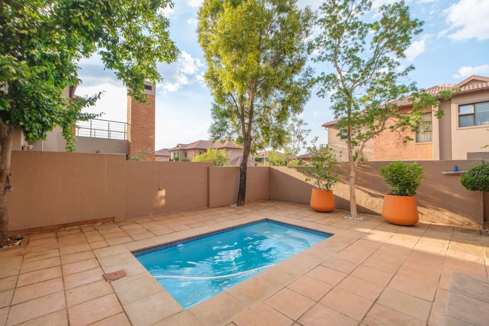 House for sale in Ruimsig Country Estate - RAN1733349 House for sale in Ruimsig Country Estate - RAN1733349