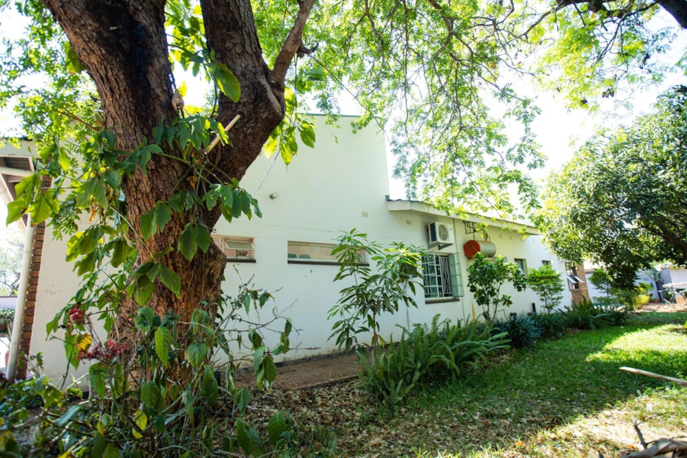 House for sale in Victoria Falls, Zimbabwe - 3ZB1717643