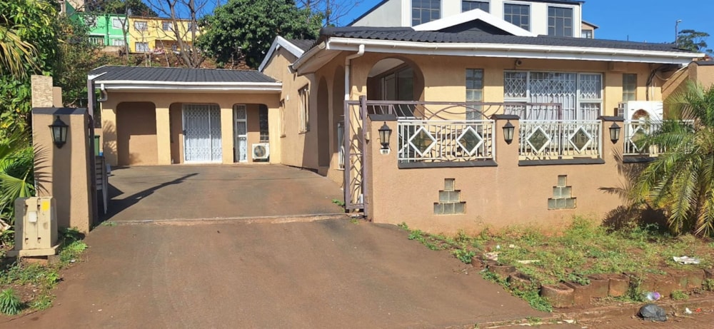 House for sale in Phoenix, KwaZulu-Natal - 1DA1717649 House for sale in Phoenix, KwaZulu-Natal - 1DA1717649