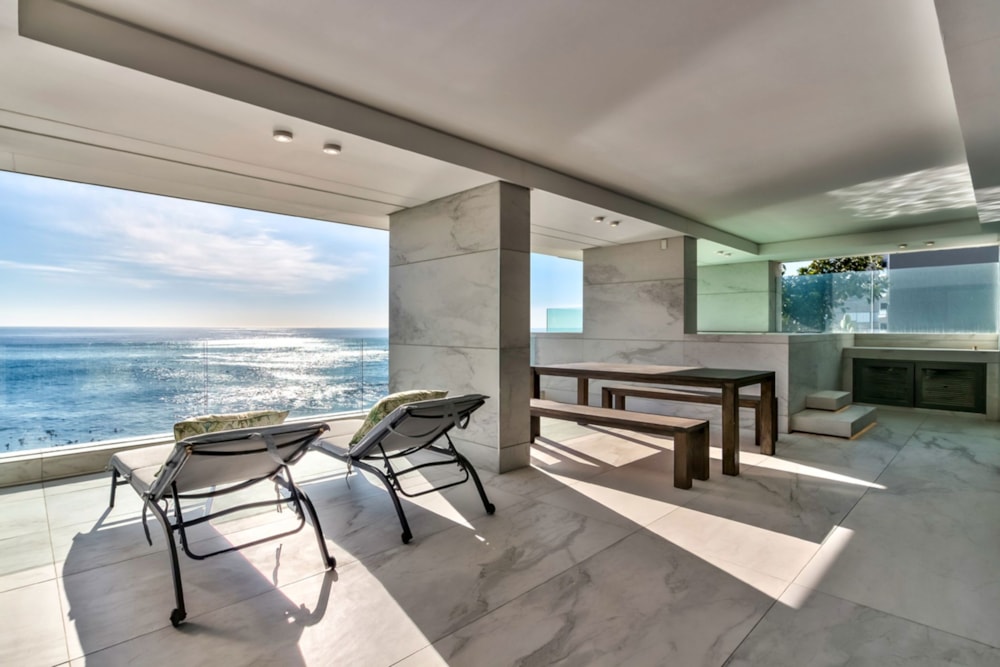 Apartment for sale in Bantry Bay - AS1717699