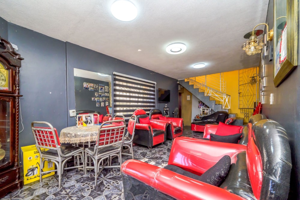 House for sale in Brookdale - 1ND1717734