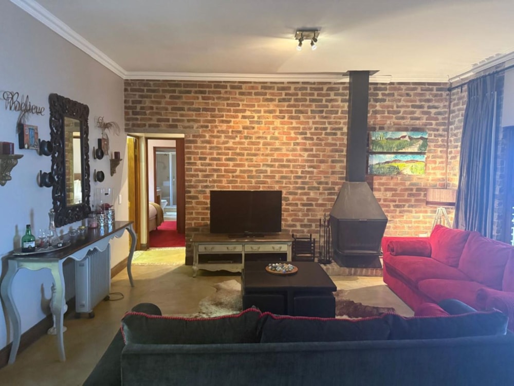 House for sale in Dullstroom - 1DS1718001 House for sale in Dullstroom - 1DS1718001