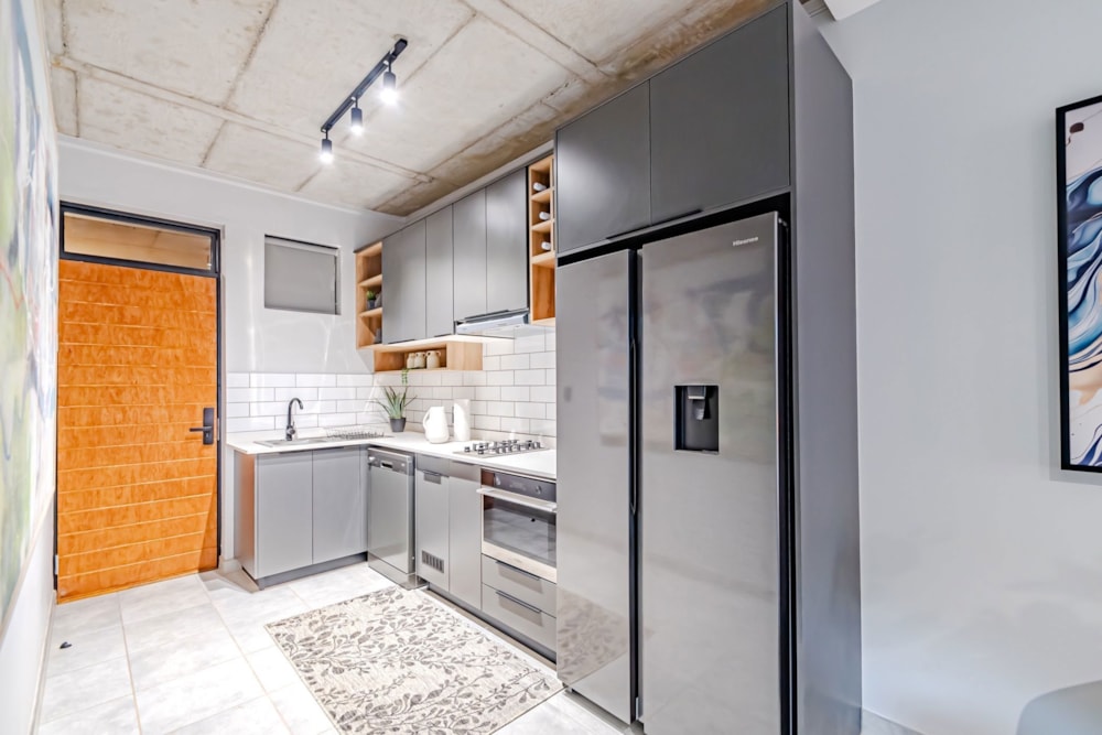 Apartment for sale in Brooklyn, Pretoria East - PT1719075 Apartment for sale in Brooklyn, Pretoria East - PT1719075