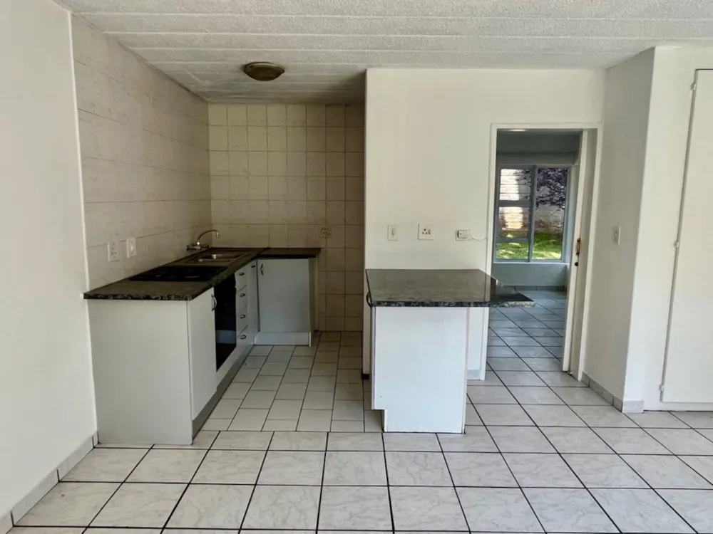 Apartment let in Parkwood, Johannesburg - JBL1717929 Apartment let in Parkwood, Johannesburg - JBL1717929