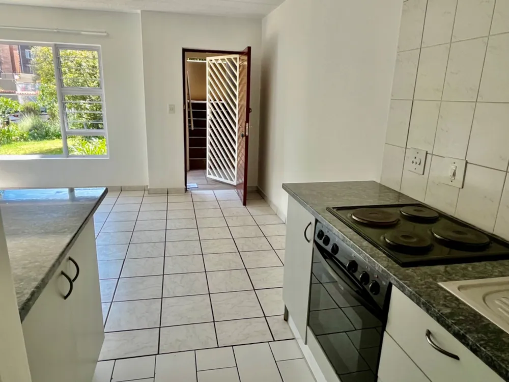 Apartment let in Parkwood, Johannesburg - JBL1717929 Apartment let in Parkwood, Johannesburg - JBL1717929
