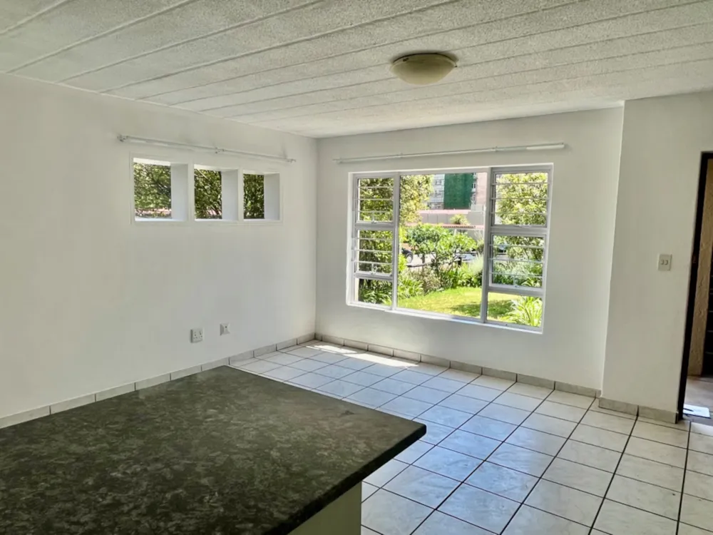 Apartment let in Parkwood, Johannesburg - JBL1717929 Apartment let in Parkwood, Johannesburg - JBL1717929