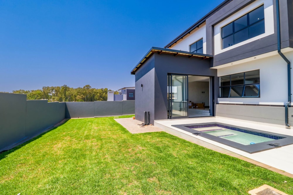 Security estate home for sale in Fountainbrook Estate - CN1717967 Security estate home for sale in Fountainbrook Estate - CN1717967