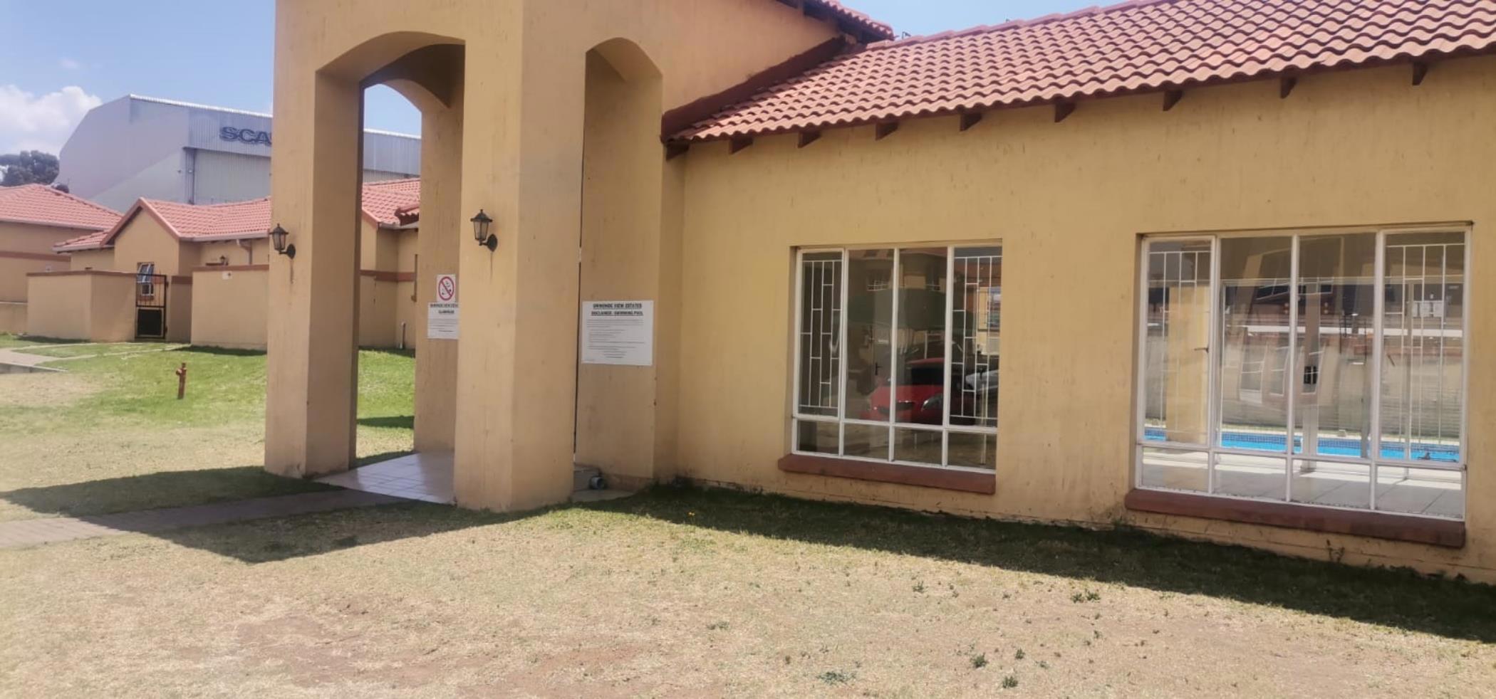 Security complex home for sale in Aeroton - 1GV1717972