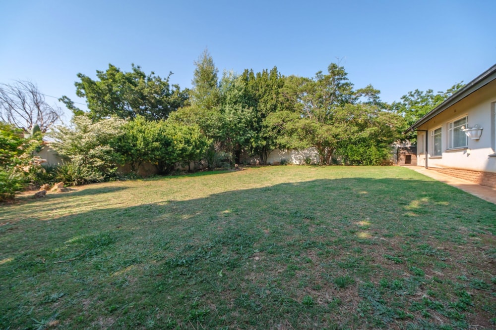 House for sale in Greenhills - 1KR1718028 House for sale in Greenhills - 1KR1718028