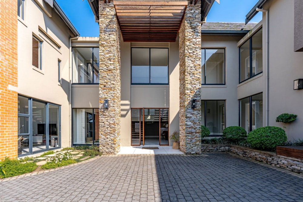 Golf estate house for sale in Cotswold Downs Estate - 1KF1718045 Golf estate house for sale in Cotswold Downs Estate - 1KF1718045