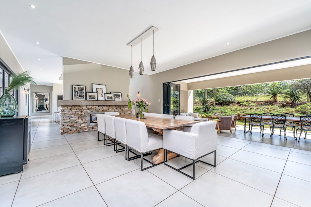 Golf estate house for sale in Cotswold Downs Estate - 1KF1718045 Golf estate house for sale in Cotswold Downs Estate - 1KF1718045