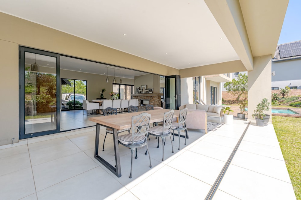 Golf estate house for sale in Cotswold Downs Estate - 1KF1718045 Golf estate house for sale in Cotswold Downs Estate - 1KF1718045