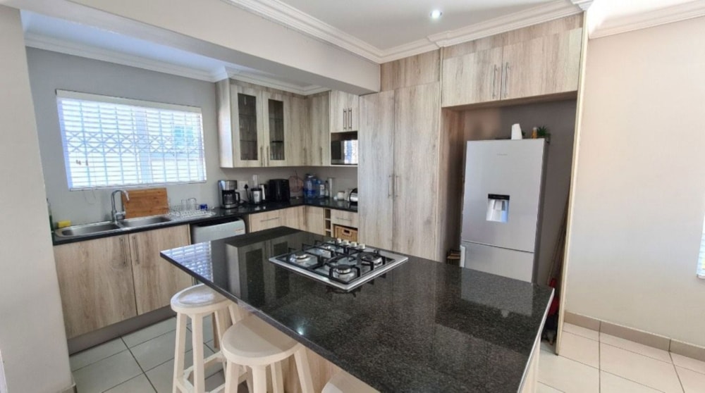 Townhouse to rent in Nahoon Valley Park - 1EZ1718518 Townhouse to rent in Nahoon Valley Park - 1EZ1718518