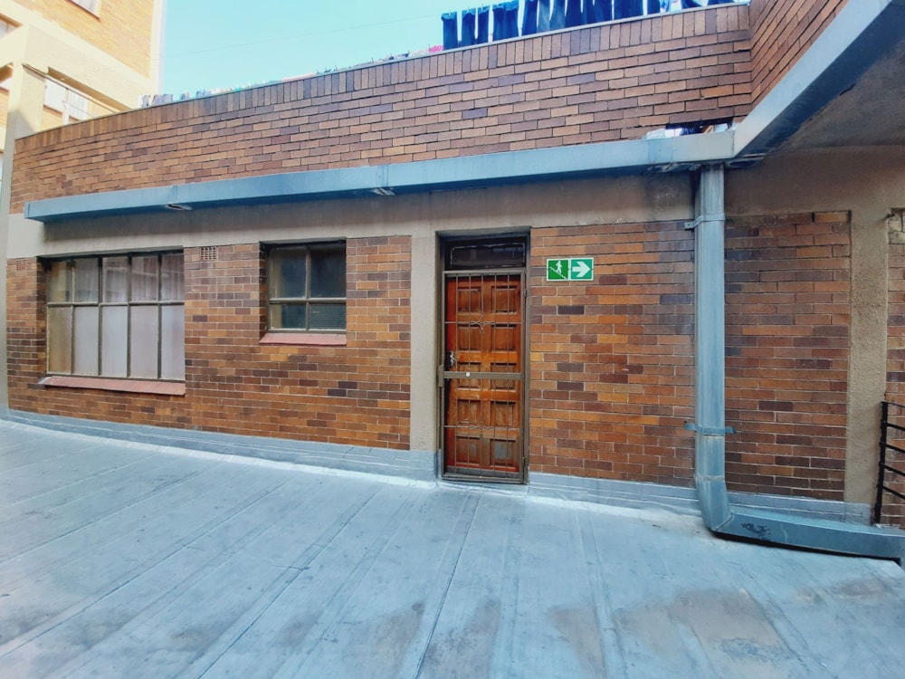 House for sale in Krugersdorp Central - 1KR1718657