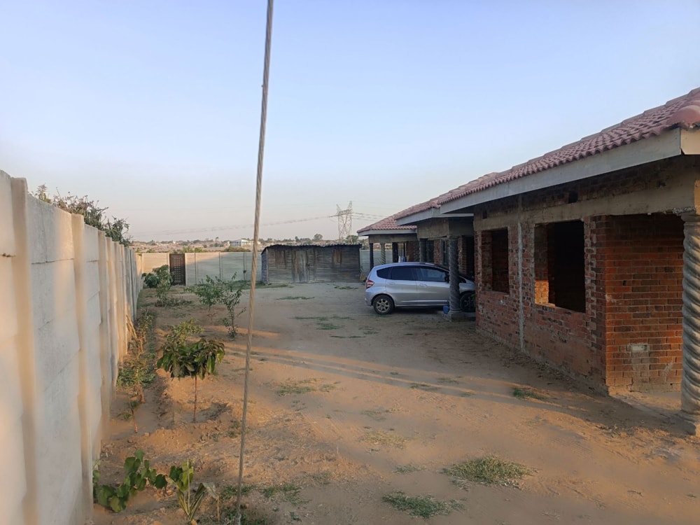 House for sale in Zimre Park, Zimbabwe - 3ZB1718102 House for sale in Zimre Park, Zimbabwe - 3ZB1718102