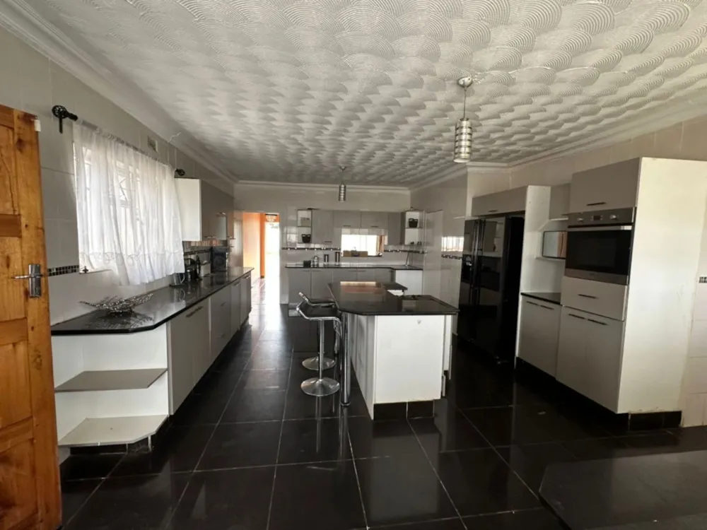 House let in Mandara, Zimbabwe - 3ZB1718140 House let in Mandara, Zimbabwe - 3ZB1718140