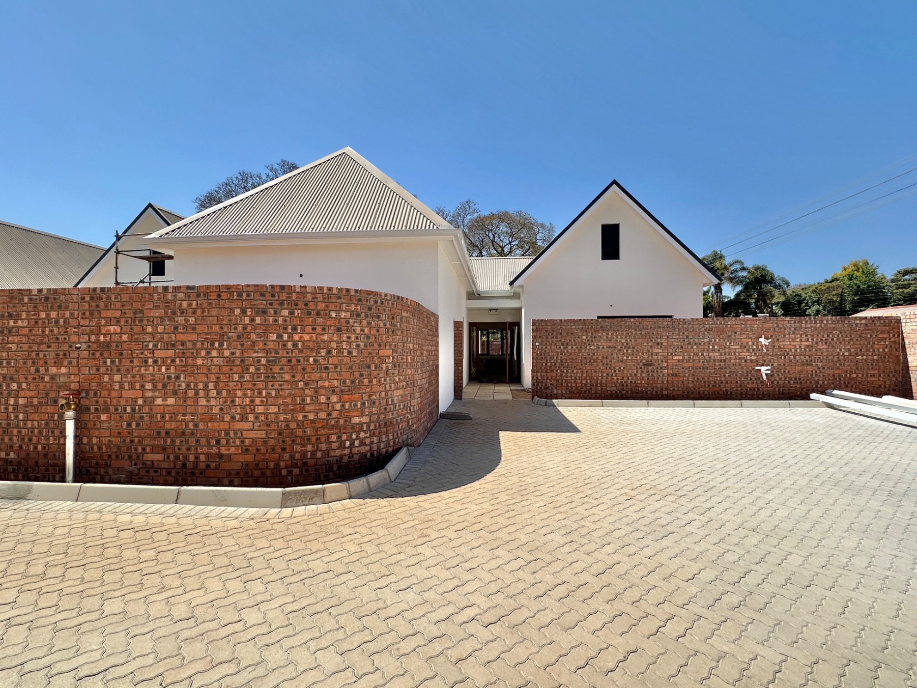 Townhouse to rent in Vainona, Zimbabwe - 3ZB1718146