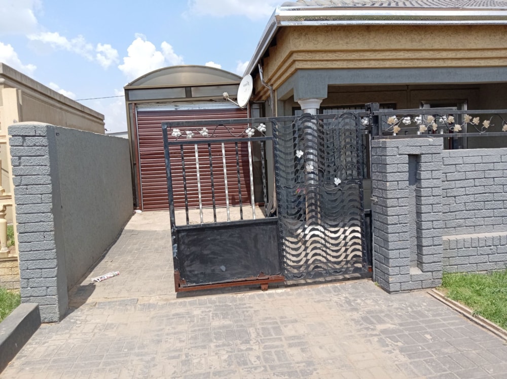 House for sale in Bophelong - 1VT1718209