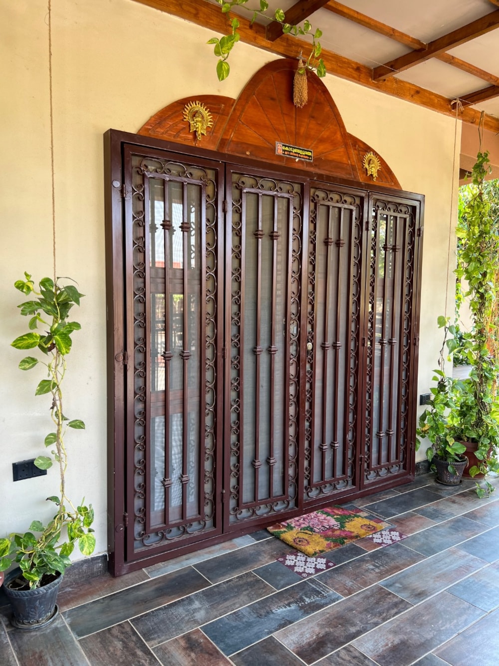 House for sale in Gaborone, Botswana - 3BO1718250 House for sale in Gaborone, Botswana - 3BO1718250