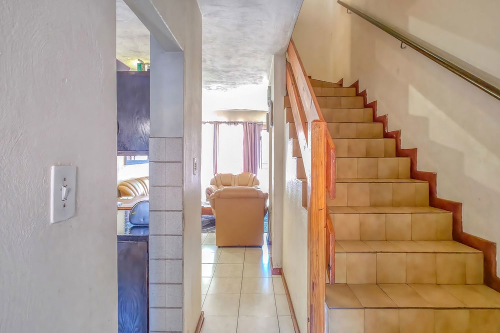 Apartment for sale in Windsor East - RAN1718910 Apartment for sale in Windsor East - RAN1718910