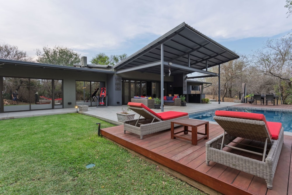 House for sale in Zandspruit Bush & Aero Estate - 1HS1718295 House for sale in Zandspruit Bush & Aero Estate - 1HS1718295