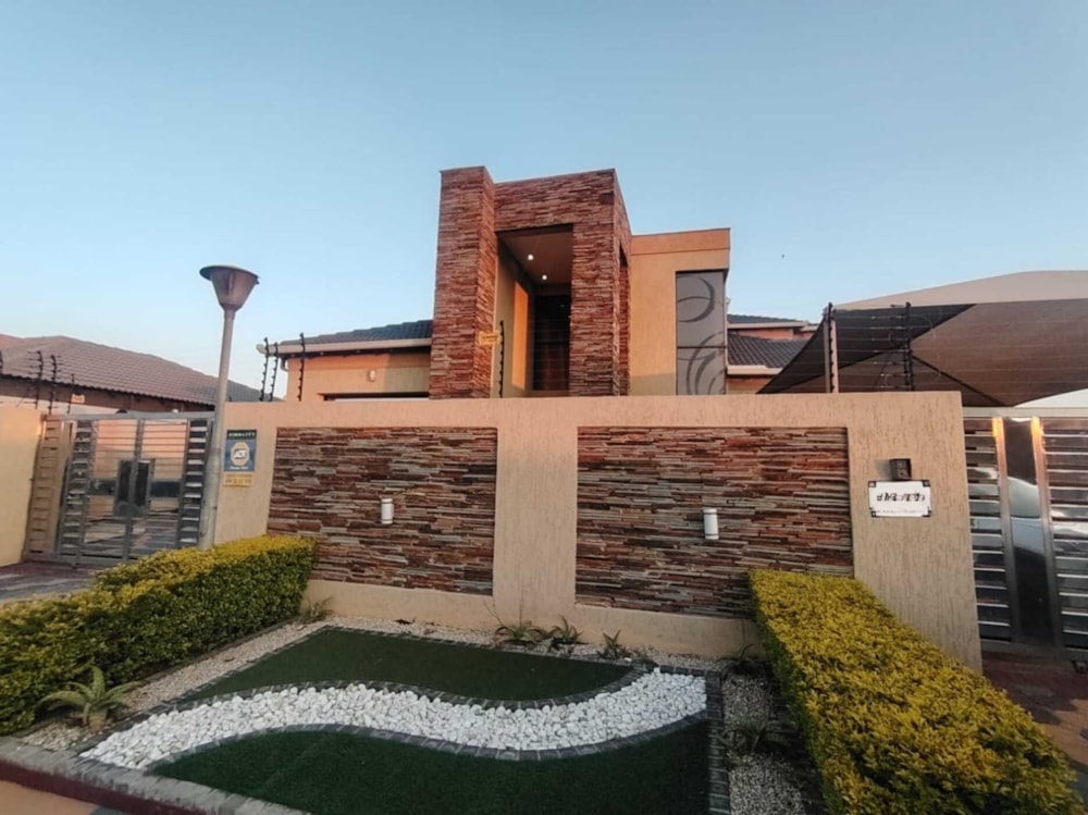 House for sale in Aerorand - 1MD1718358 House for sale in Aerorand - 1MD1718358