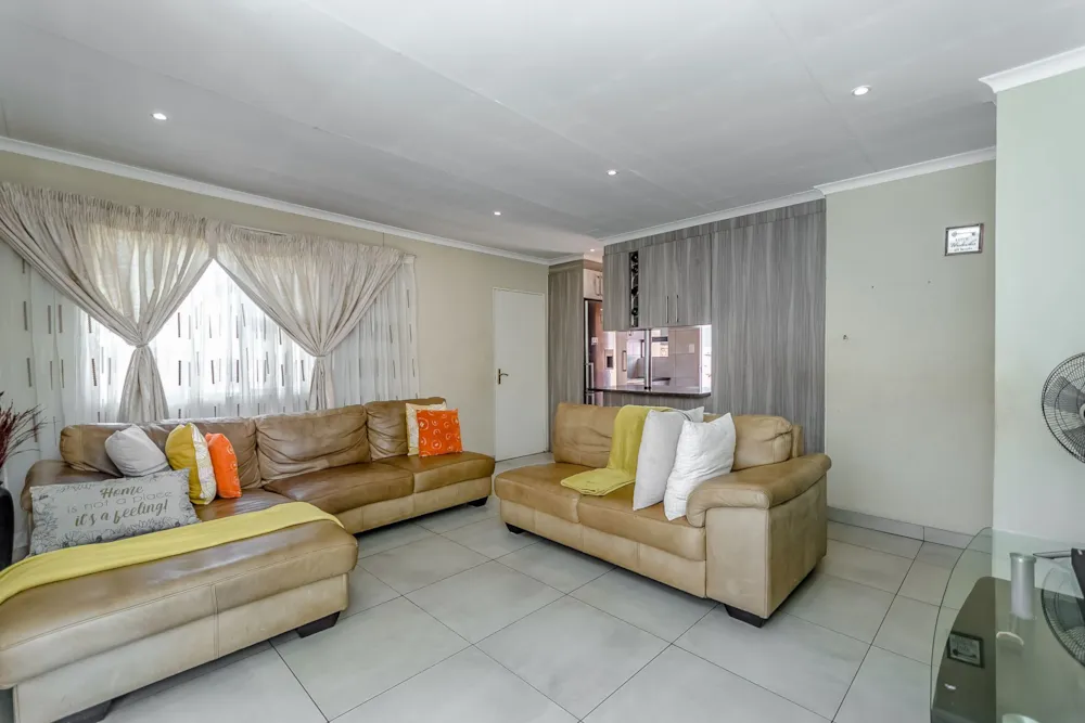Townhouse for sale in Clayville - KTP1720051 Townhouse for sale in Clayville - KTP1720051