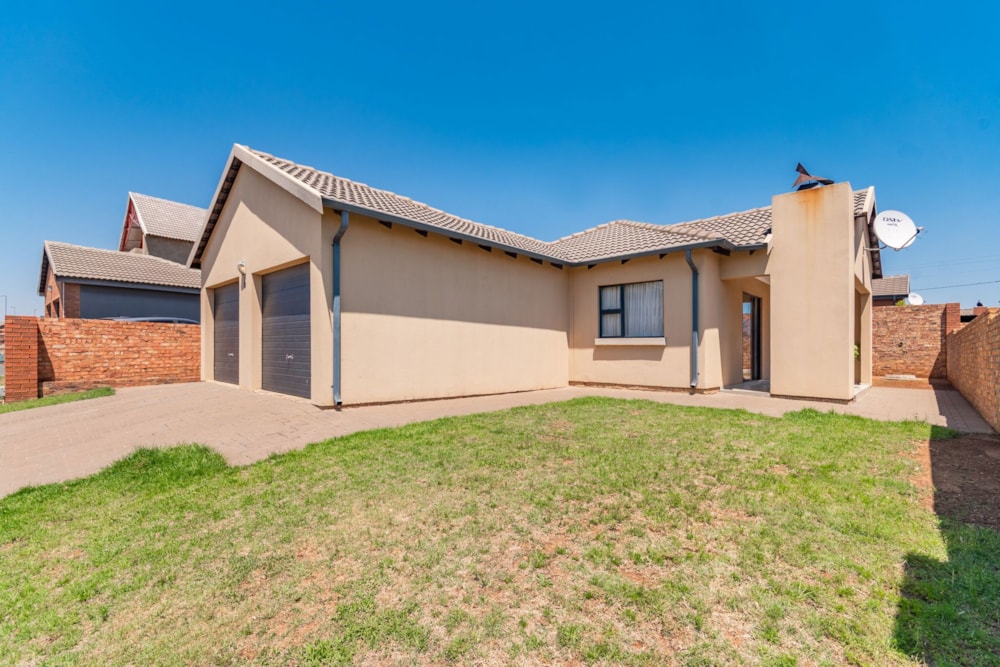 Townhouse for sale in Clayville - KTP1720051