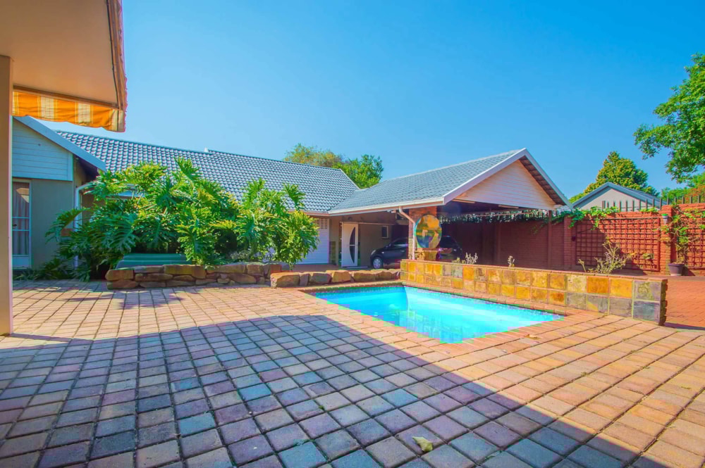 House for sale in Rant En Dal - 1KR1718987 House for sale in Rant En Dal - 1KR1718987