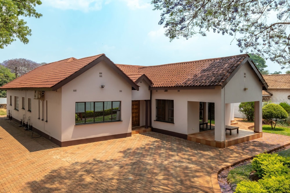 House to rent in Belvedere, Zimbabwe - 3ZB1718417 House to rent in Belvedere, Zimbabwe - 3ZB1718417