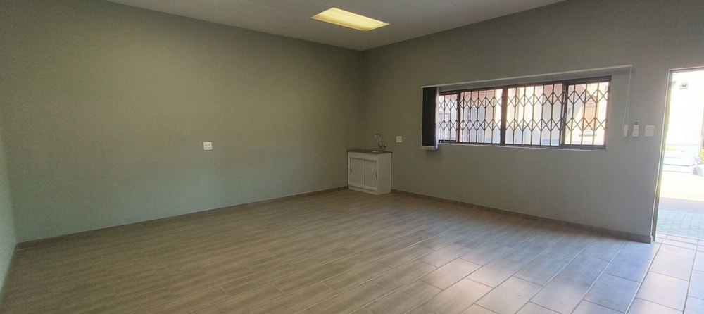 Commercial office to rent in Three Rivers North - 1VT1718457 Commercial office to rent in Three Rivers North - 1VT1718457