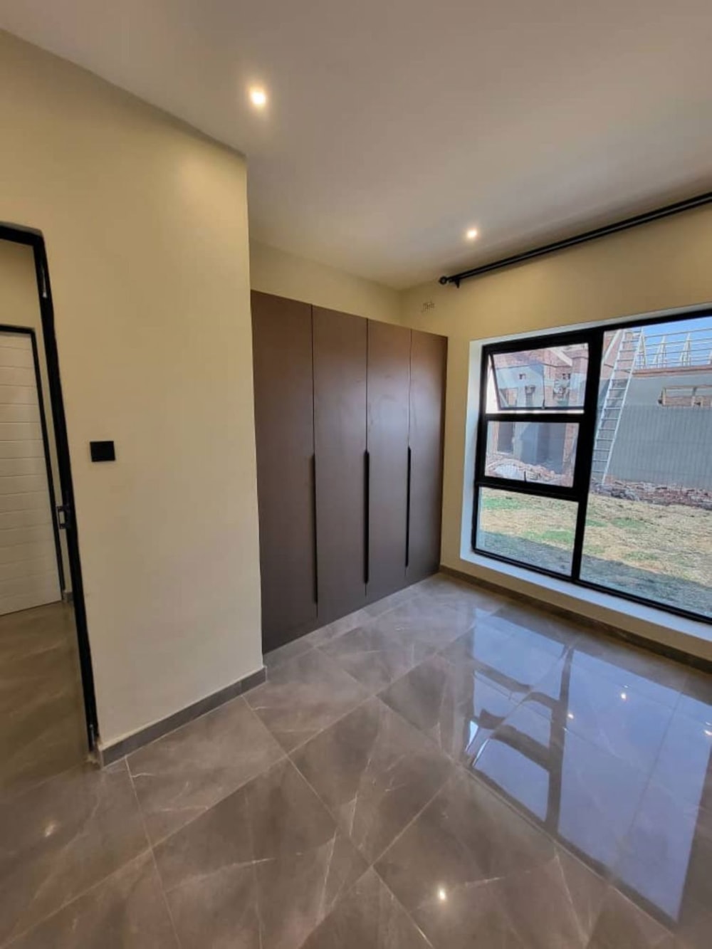 Apartment to rent in Mount Hampden, Zimbabwe - 3ZB1718446