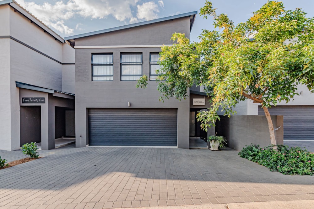 Security estate home for sale in Boardwalk - PT1718526