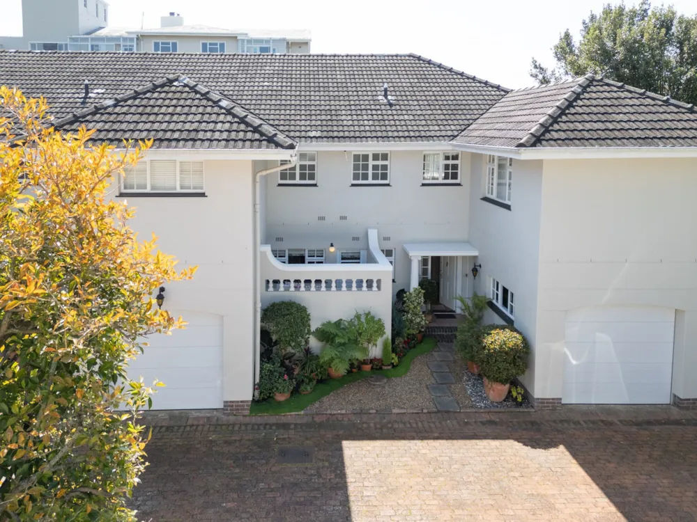 Townhouse let in Kenilworth Upper - RBL1718581 Townhouse let in Kenilworth Upper - RBL1718581