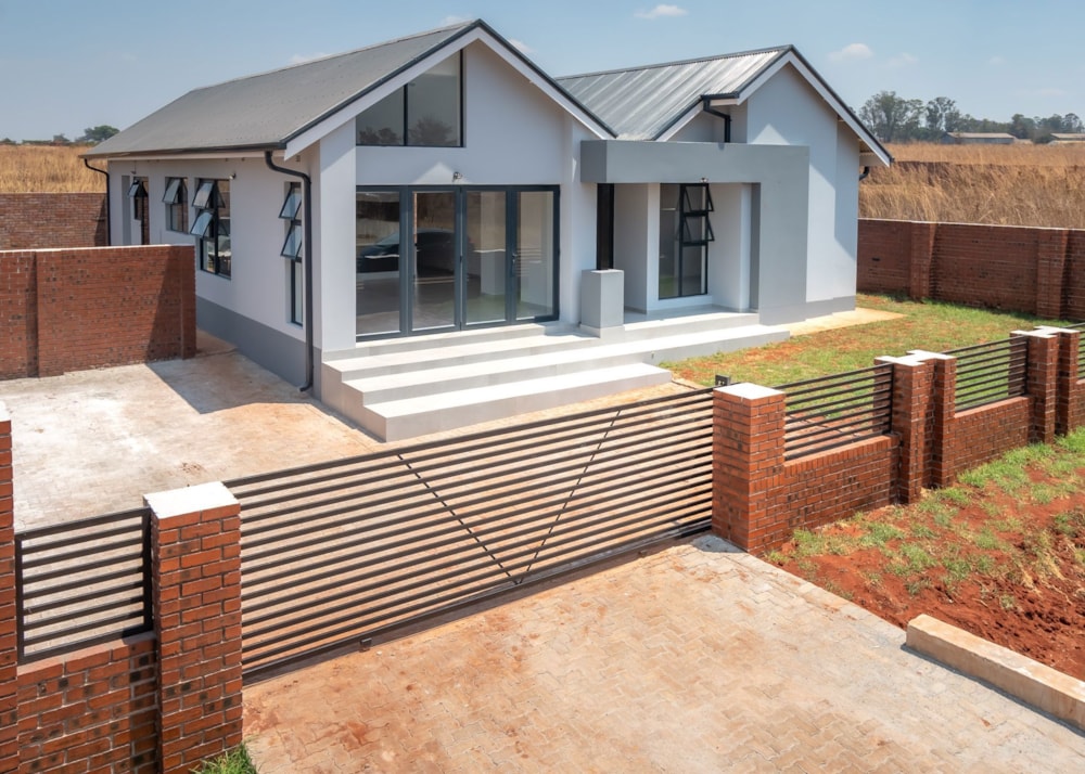 House for sale in Pomona , Zimbabwe - 3ZB1718602