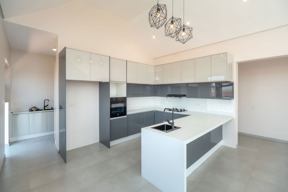 House for sale in Pomona , Zimbabwe - 3ZB1718602 House for sale in Pomona , Zimbabwe - 3ZB1718602