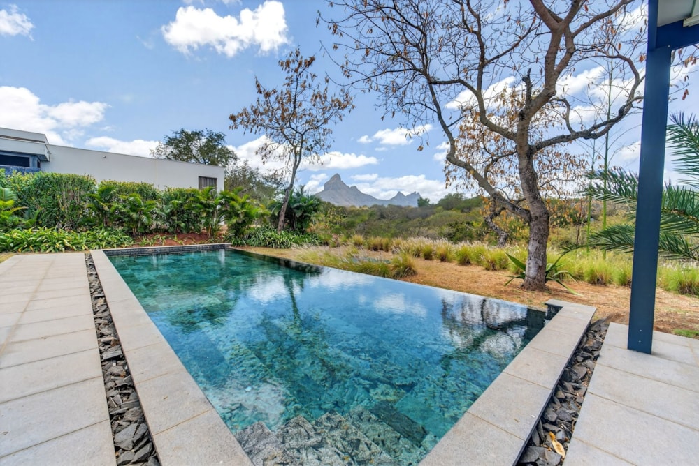 Double-storey house for sale in Tamarin, Mauritius - MUR1718646