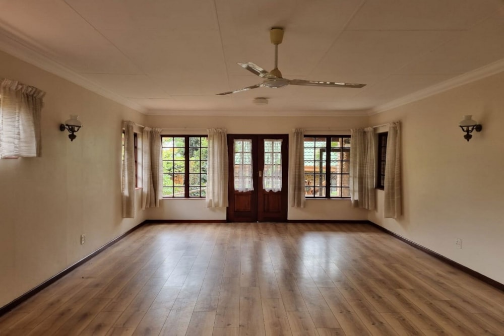 Retirement home for sale in White River Ext 15 - 1WR1718723 Retirement home for sale in White River Ext 15 - 1WR1718723