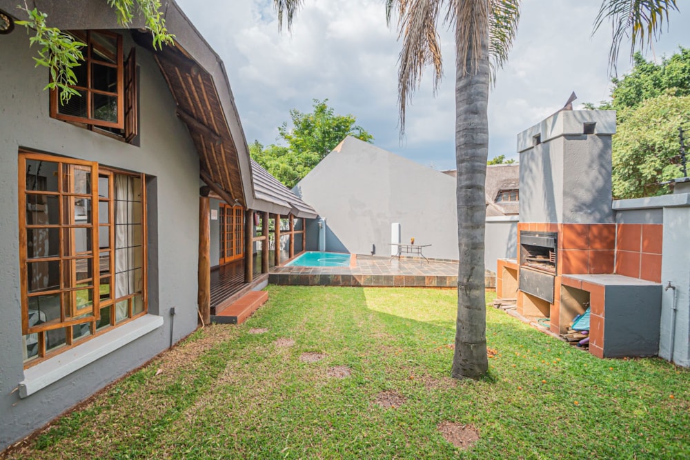 Double-storey house for sale in Heatherview - PTM1718720 Double-storey house for sale in Heatherview - PTM1718720