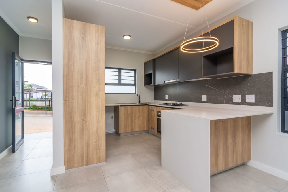 Security estate home for sale in Pinehaven - 1KR1718753 Security estate home for sale in Pinehaven - 1KR1718753